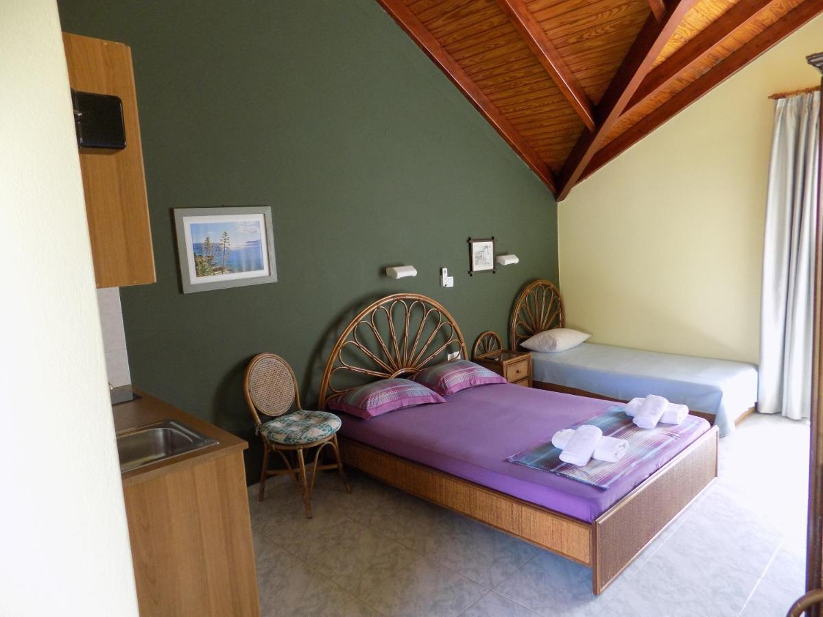 Marina Studios II Argostoli  Eksteriør billede