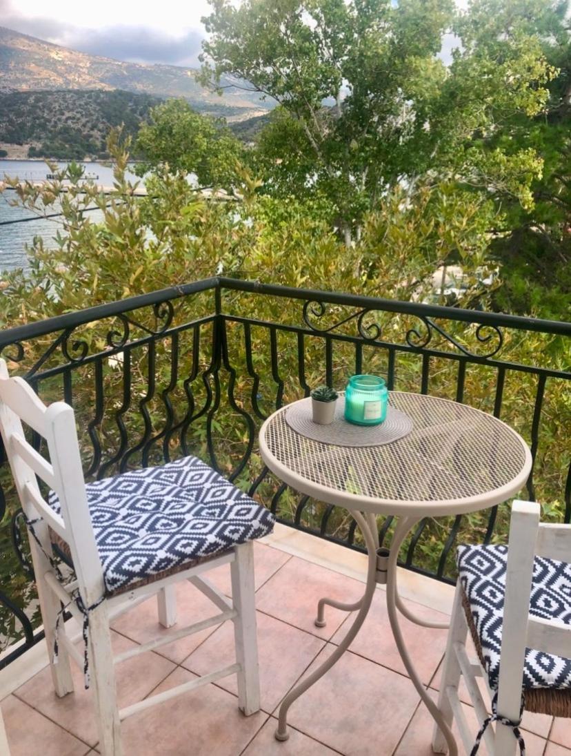 Marina Studios II Argostoli  Eksteriør billede