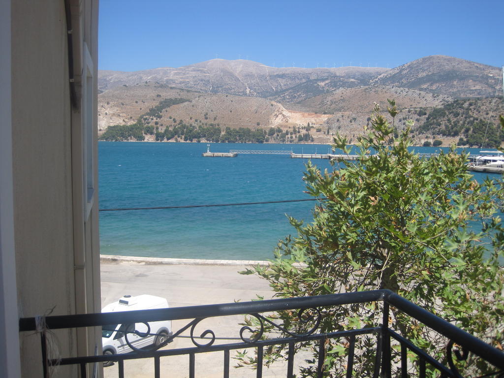 Marina Studios II Argostoli  Eksteriør billede