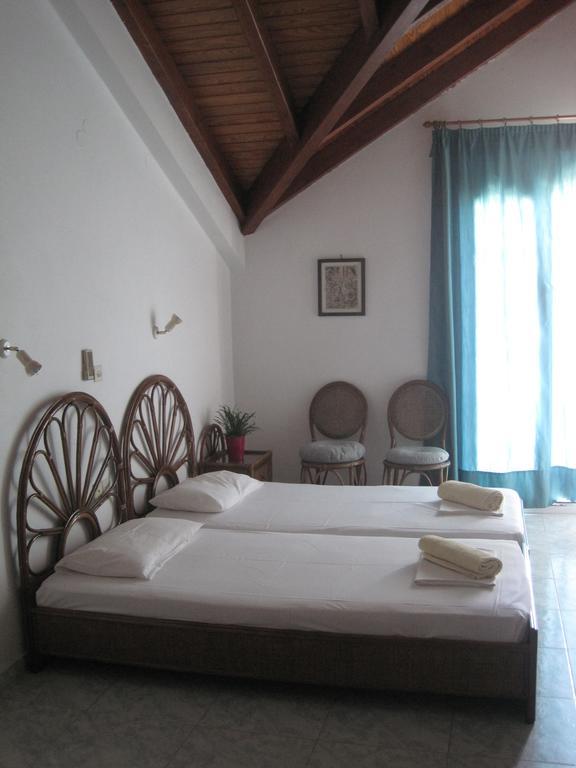 Marina Studios II Argostoli  Eksteriør billede